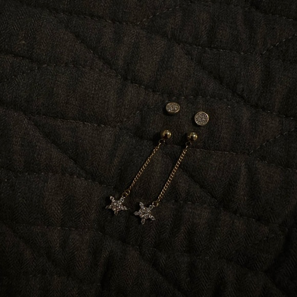 Long dazzling diamond earring - Picture 6 of 7